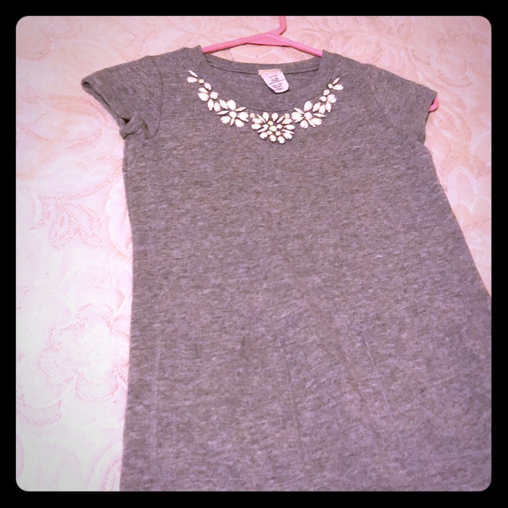 Has beads and pockets